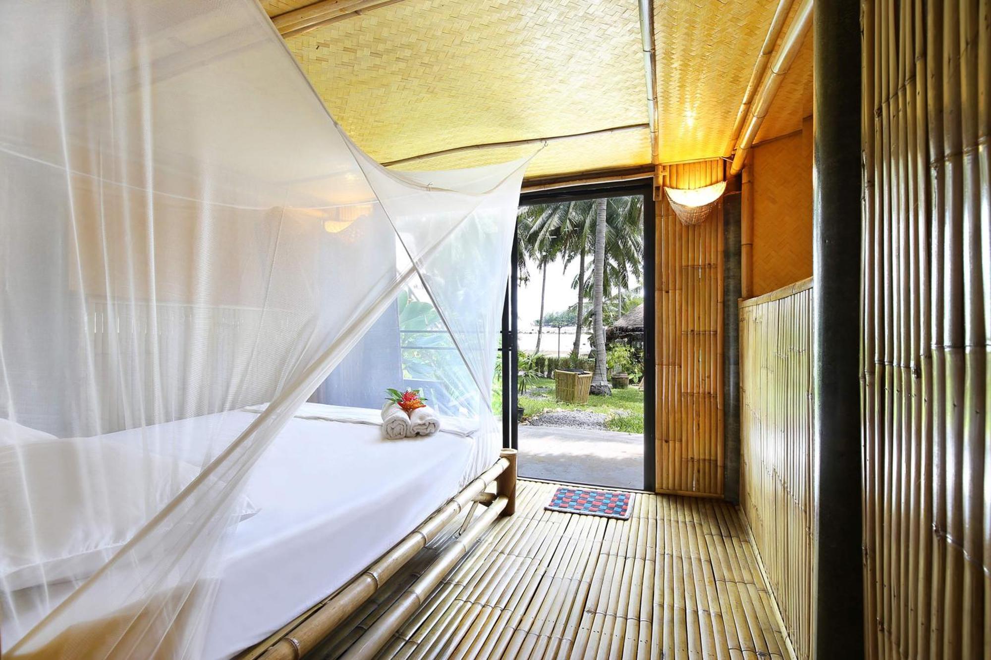 Bamboo Bay Hotel Baan Baan Srithanu Zewnętrze zdjęcie